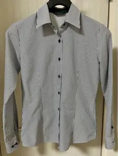 ストライプ長袖シャツ