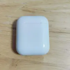 Apple AirPods 充電ケースのみ 282