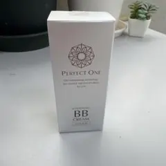 PERFECT ONE 薬用ホワイトニングBBクリーム オークル