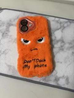 iPhone17 モンスター もこもこ ケース オレンジ