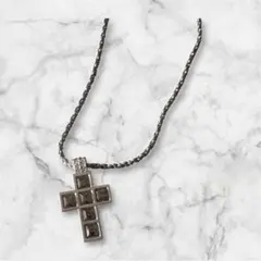 スワロフスキークロス型ペンダント ネックレス