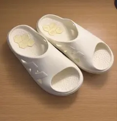 New Balance RCVRY スライド 28.0のサムネイル