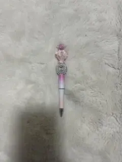 地球儀ピンクとホワイトカスタムボールペン