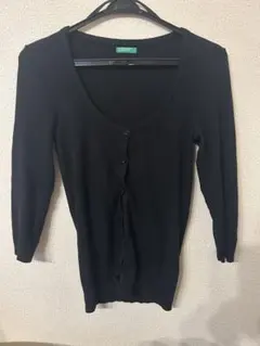 UNITED COLORS OF BENETTON ブラックカーディガン