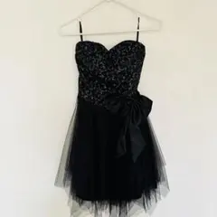 ビーズ刺繍付きブラックドレス　パーティー結婚式二次会
