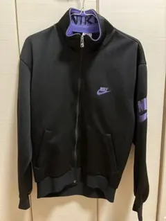 NIKE 日本製 トラックジャケット ブラック パープルのサムネイル