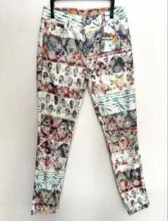 【新品タグ付き】Desigual カジュアルパンツ スリム マルチカラー Sのサムネイル