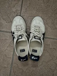 Onitsuka Tiger スニーカー ベージュ✖️ネイビー