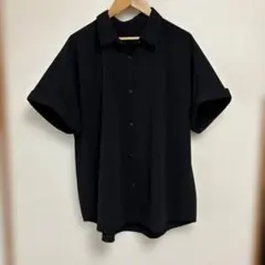 GU 黒シャツ　L