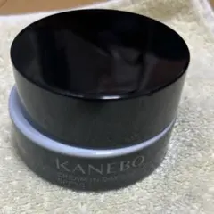 b*a様 カネボウ クリーム イン デイII