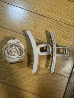 ベージュ ヘアクリップ 3点セット