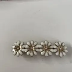 花モチーフ バレッタ