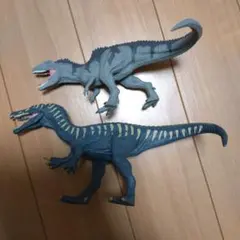 ギガノトサウルス、バリオニクス恐竜フィギュア