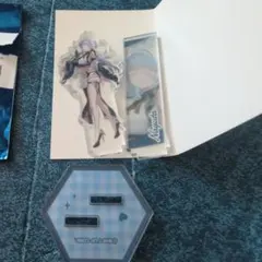 勝利の女神 NIKKE コラボカフェ and Gallery ナユタ アクスタ - メルカリ