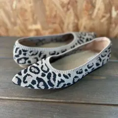 【美品】VIVAIA ポインテッドトゥ ヒョウ柄 フラットシューズ24.5cm