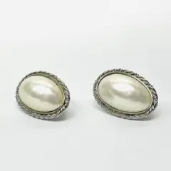 オーバル型　パールイヤリング　シルバー