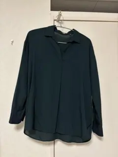【SALE】UNIQLO ダークグリーン 長袖シャツ M