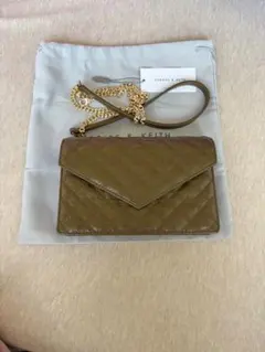 チャールズアンドキース　チェーンショルダー