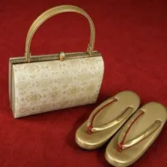 美品✨草履バッグセット ゴールド×赤 金彩 振袖 成人式 結婚式 祭り 浴衣のサムネイル