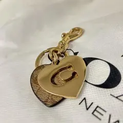 COACH コーチ シグネチャー ゴールドハート　キーホルダーキーリングのサムネイル