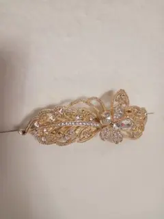 バレッタ　ゴールド　ヘアーアクセサリー　髪留め　クリップ　ヘアピン