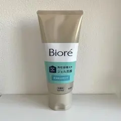 Biore おうちdeエステ ジェル洗顔料 肌なめらかクリアのサムネイル