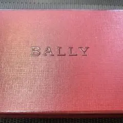 BALLY バリー牛革メンズ長財布　ケース付き　イタリー製のサムネイル