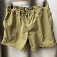 THM tag shorts ベージュ
