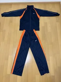 ナイキ NIKE ジャージ 上下セット サイズ メンズSのサムネイル