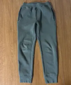 カーキ長ズボン 140サイズ