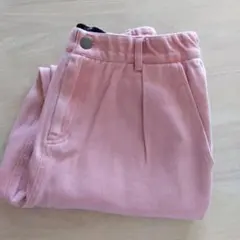 ピンクデニムパンツのサムネイル