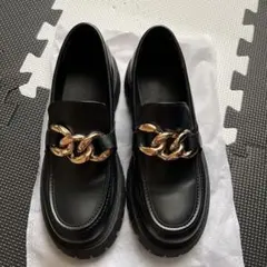 Item thumbnail for item f3e940bb-e715-4377-afe5-0403d2bde675