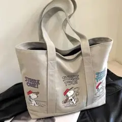 スヌーピーSNOOPY キャンバストートバッグ　手提げ　大容量　エコバッグ