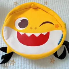 BABY SHARK キッズ リュック イエロー　しまむら　べべフィンのサムネイル