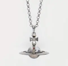 ヴィヴィアン スモールオーブネックレス