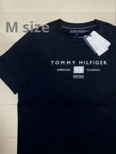 TOMMY HILFIGER 26ss 新作 スタックロゴ Tシャツ 黒 Mのサムネイル