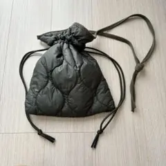 NUGU POIK キルティングストリングバッグ