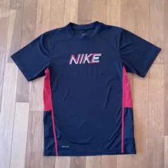 NIKE DRI-FIT 半袖 速乾性Tシャツ NIKEロゴ 黒