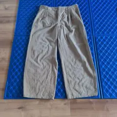 GU XL チノバレルレッグタックパンツ