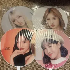 twice モモ うちわ