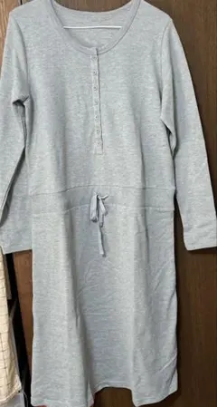 グレー 長袖 ワンピース