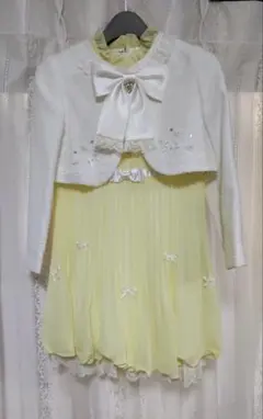 子供用イエローフォーマルドレスとジャケットセット