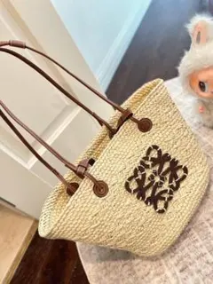 Item thumbnail for item b6bc78cb-0441-4604-9b8f-ac371830587c