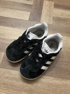 アメリカ購入　14cm adidas ガゼル　黒　ブラック　US限定