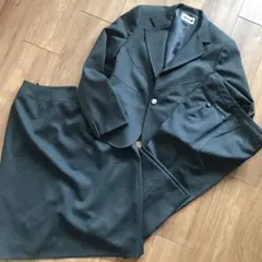 リクルートスーツ3点セット13号　スカート15号　パンツジャケット　大きいサイズ