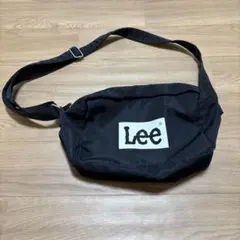 Lee 黒 ショルダーバッグ フロントポケット付き