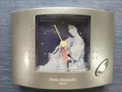 美品 松田聖子 目覚まし時計 2009コンサートSS席のお土産 - メルカリ