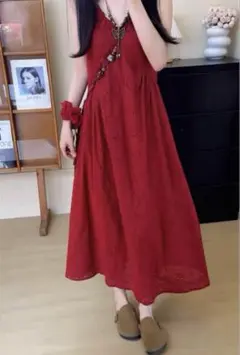 花柄ワンピース 赤