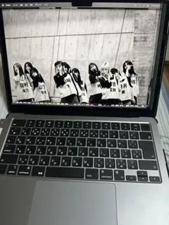 Item thumbnail for item 25997fa3-56b8-4b7b-9afa-ea8631f35cd1