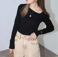 Bonjour sagan 　アシンメトリーネックリブニット　ブラック